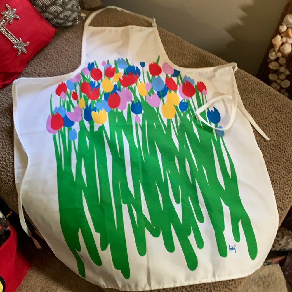 Tulip Apron